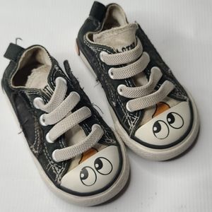 Converse Penguins